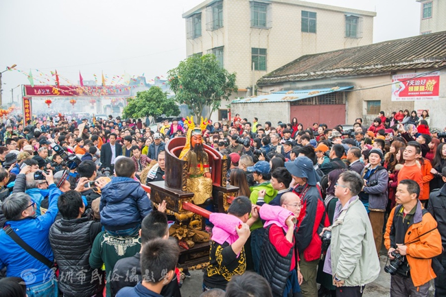 占陇接神跳火墩